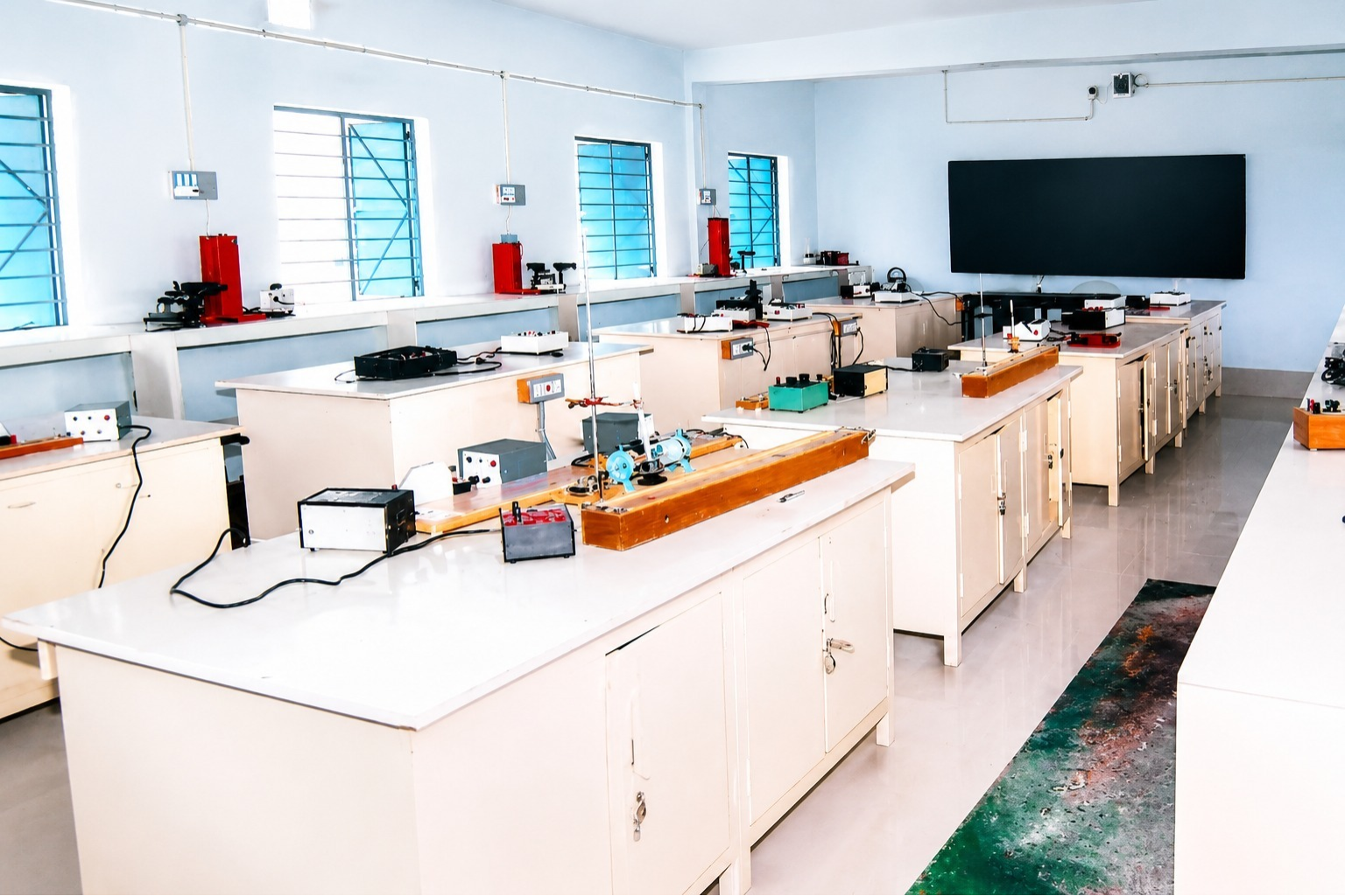 Science laboratory equipment